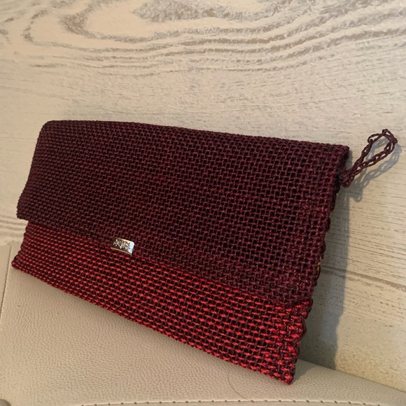 Straw weave clutch purse. - Picture 1 of 2